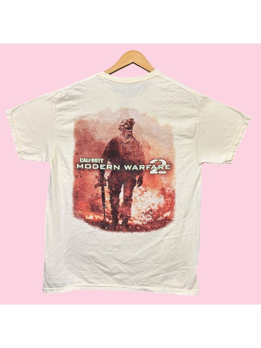 Call Of Duty Modern Warfare 2 Video Game Poster Tee M